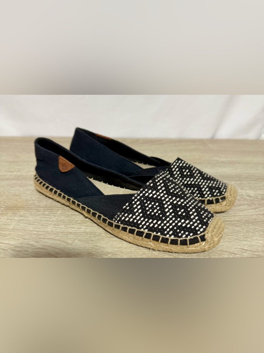 Sperry Espadrilles Slip On Shoes Womens 7.5 Navy Blue Canvas Round Toe NWOB